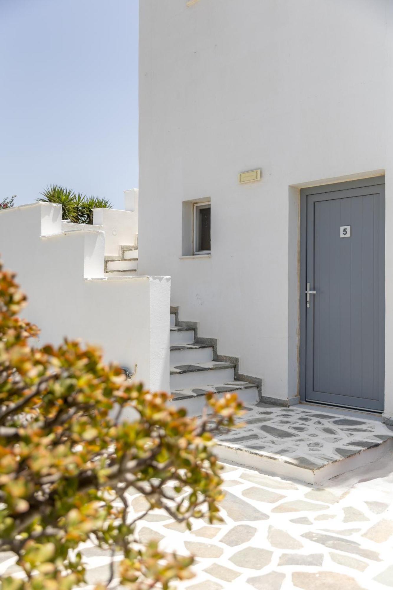Helios Beach Studios Плака Екстер'єр фото