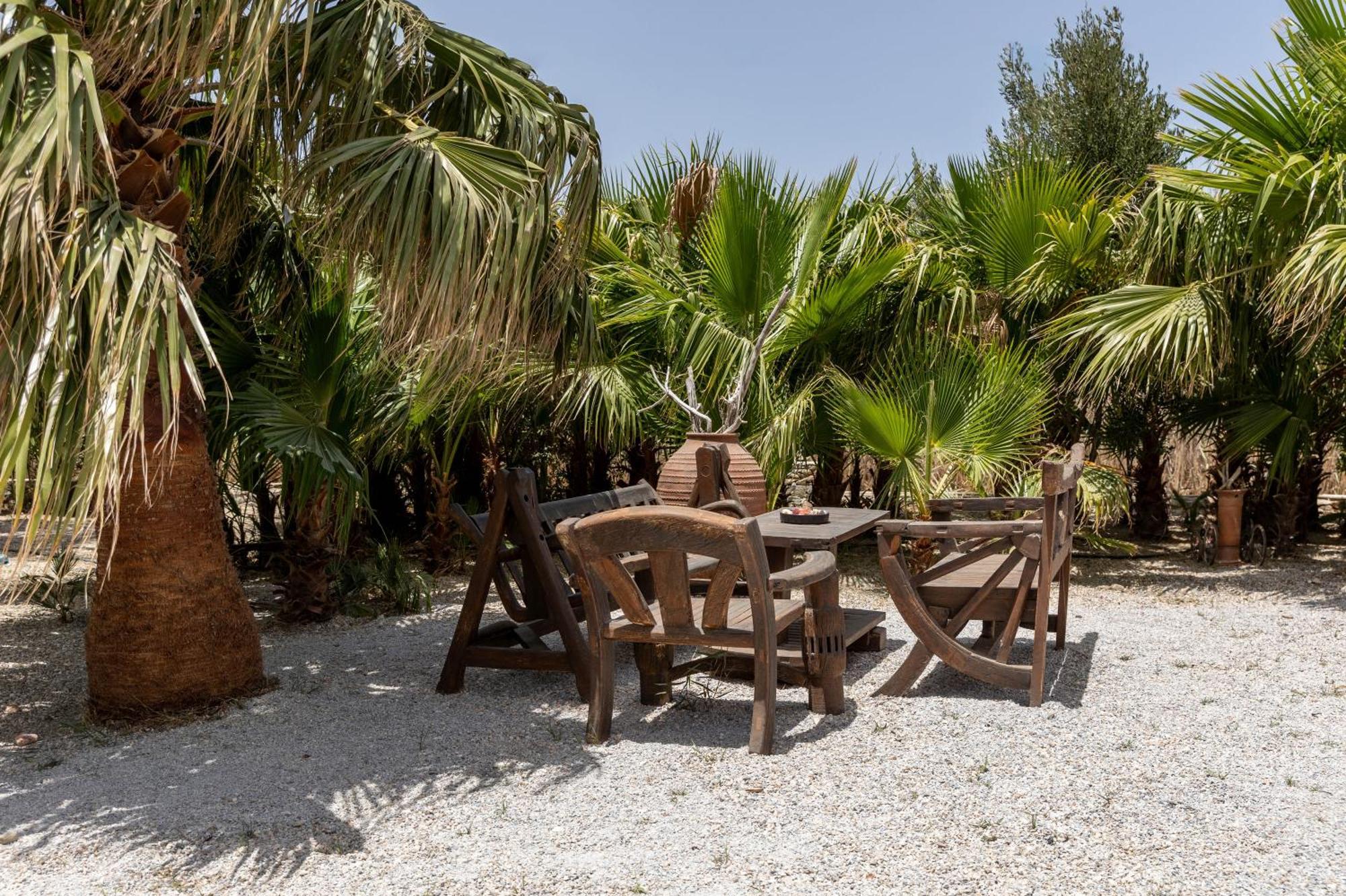 Helios Beach Studios Плака Екстер'єр фото