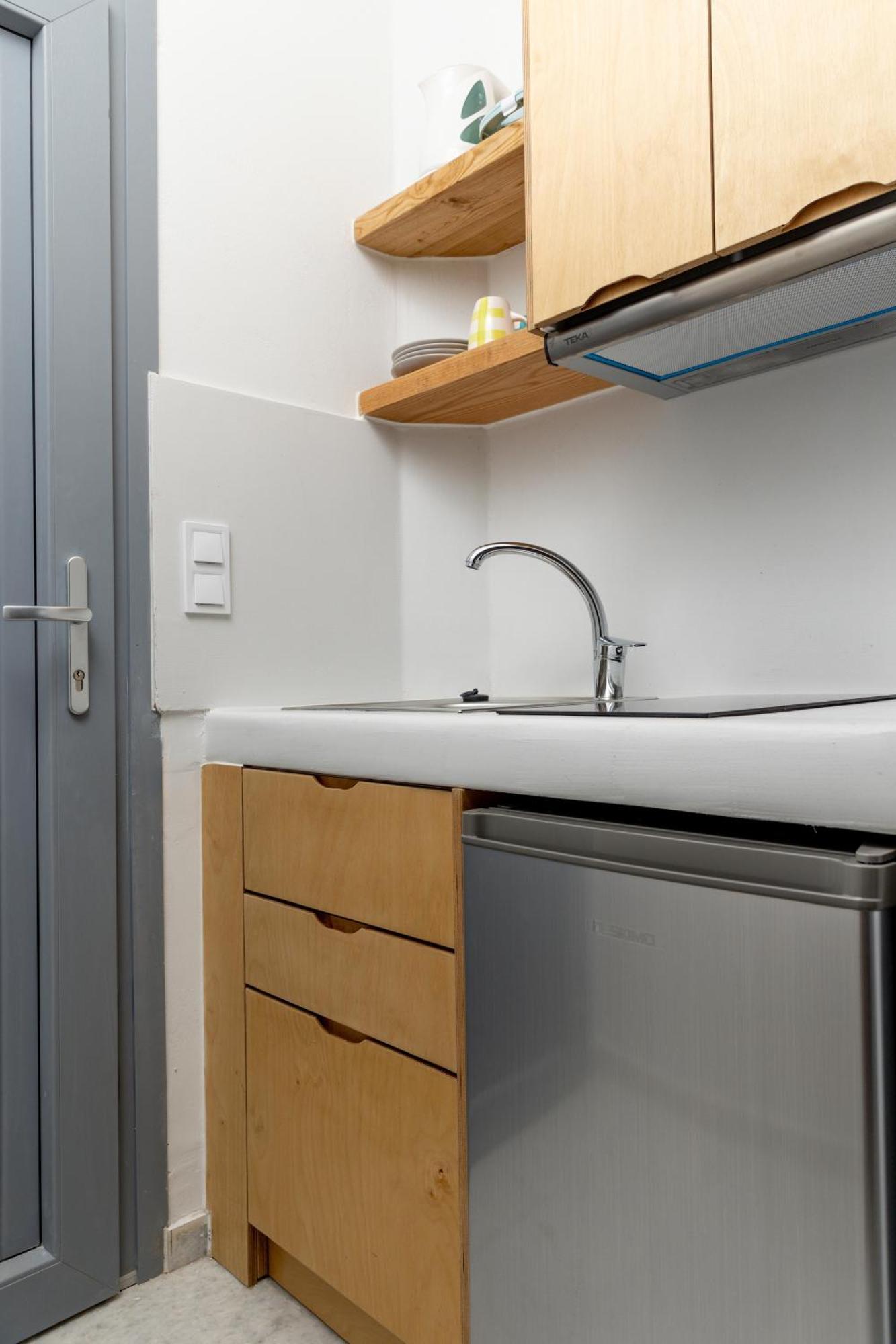 Helios Beach Studios Плака Екстер'єр фото